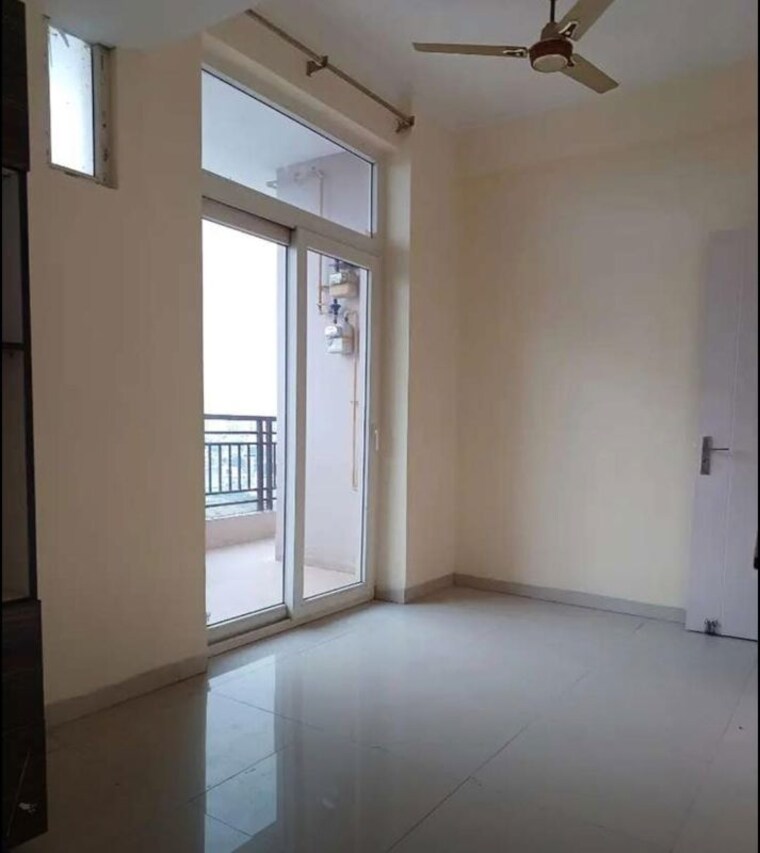 Room, alliance-the-eminence 4 Bedroom 1600 Sq.Ft. Apartment In Singhpura Zirakpur 10509163