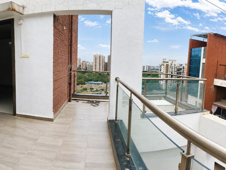 Terrace, gagan-arena 3 Bedroom 1155 Sq.Ft. Penthouse In Undri Pune 10489323