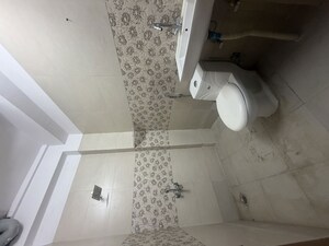 Bathroom in 1 RK Builder Floor at Sector 15 – for Rent