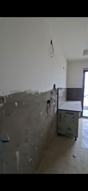 Kitchen in 4 BHK Builder Floor at Sector 14 – for Rent