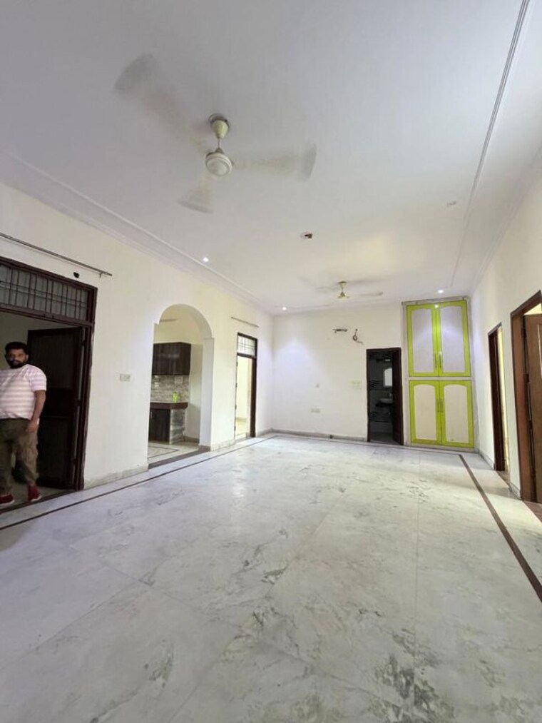 undefined, sector 46 3 Bedroom 450 Sq.Ft. Independent House In Sector 46 Faridabad 10509217