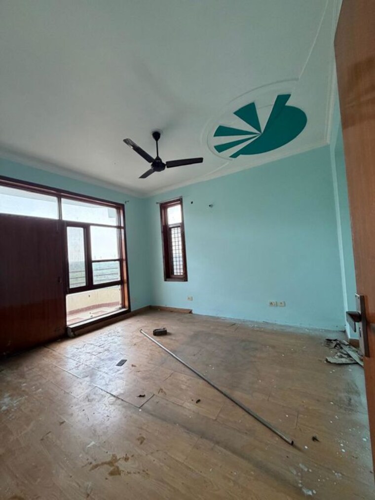 Room, sector 46 3 Bedroom 450 Sq.Ft. Independent House In Sector 46 Faridabad 10509217
