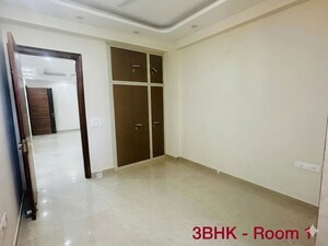 Master Bedroom in 3 BHK Apartment at New Palam Vihar Phase 2 – for Rent