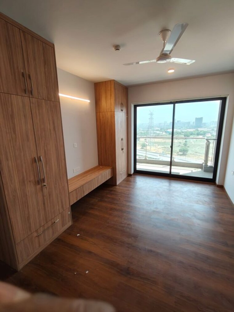Room, krisumi-waterfall-residences 3 Bedroom 1935 Sq.Ft. Apartment In Sector 36a Gurgaon 10509232