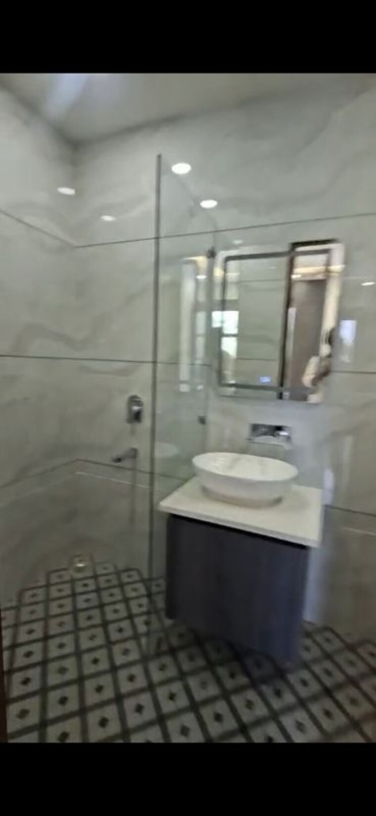 Bathroom, bptp-district-faridabad 3 Bedroom 1620 Sq.Ft. Builder Floor In Sector 81 Faridabad 10509245