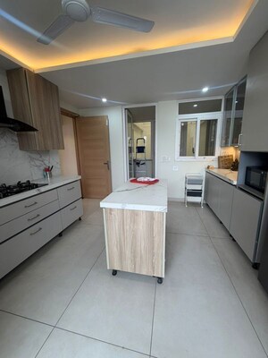 Kitchen in 3 BHK Builder Floor at Sector 57 – for Rent