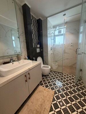 Kitchen in 3 BHK Builder Floor at Sector 57 – for Rent