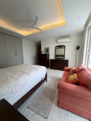 Bedroom in 3 BHK Builder Floor at Sector 57 – for Rent
