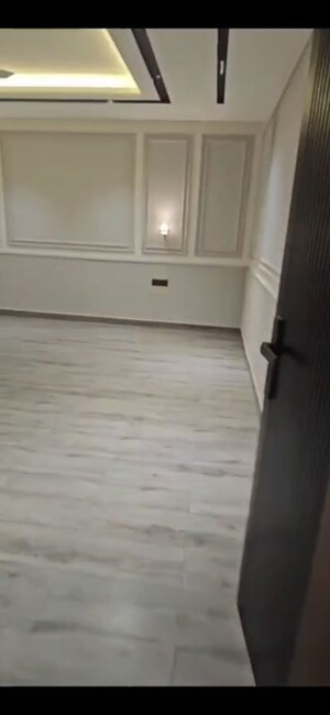 4 BHK Builder Floor For Rent in Sector 85