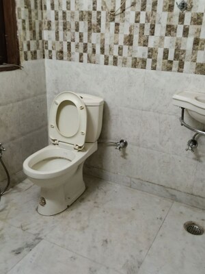 Bathroom in 2 BHK Villa at Sector 23 – for Rent