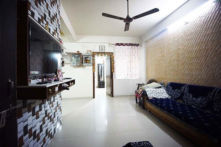 Living Room, chandkheda 1 Bedroom 75 Sq.Yd. Apartment In Chandkheda Ahmedabad 10509274