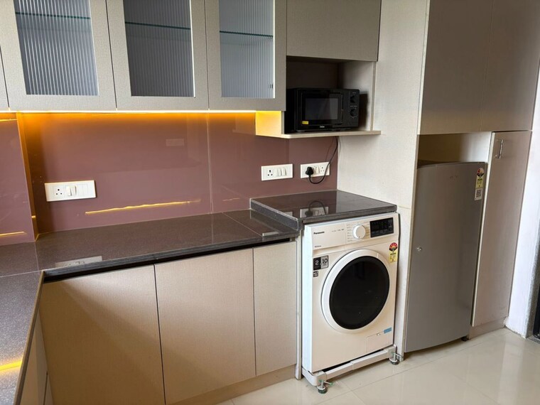 Kitchen, avs-orchard 3.5 Bedroom 2900 Sq.Ft. Apartment In Sector 77 Noida 10509320