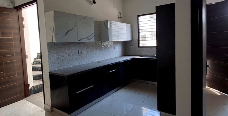 Kitchen, alaknanda-maxxus-eden-estate 2 Bedroom 125 Sq.Yd. Independent House In Ghazipur Zirakpur 10509339