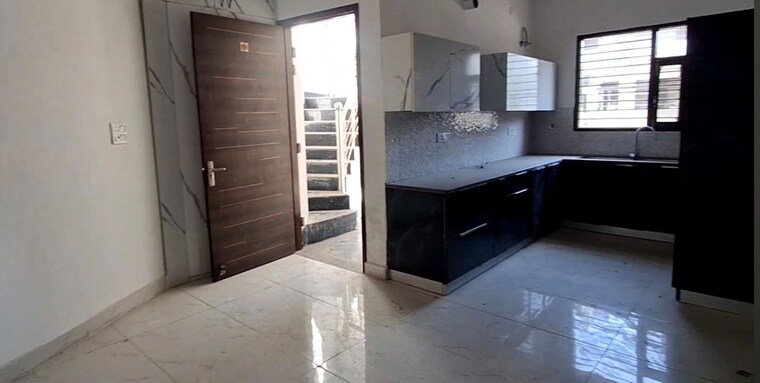 Kitchen, alaknanda-maxxus-eden-estate 2 Bedroom 125 Sq.Yd. Independent House In Ghazipur Zirakpur 10509339