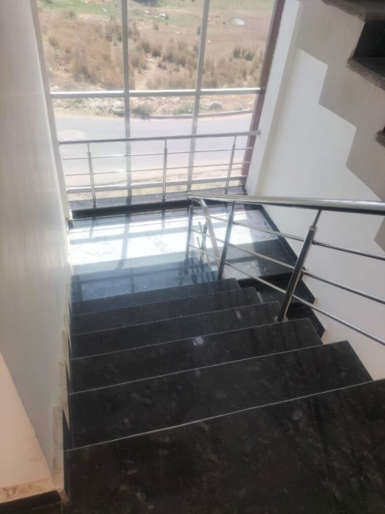 undefined, sushant golf city Commercial Office Space 1300 Sq.Ft. In Sushant Golf City Lucknow 10460561
