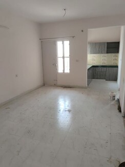 2 BHK Apartment For Rent in Saryu Enclave