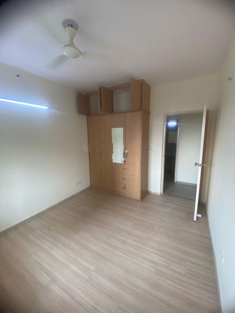 Room, dlf-woodland-heights 3 Bedroom 1600 Sq.Ft. Apartment In Jigani Bangalore 10509348