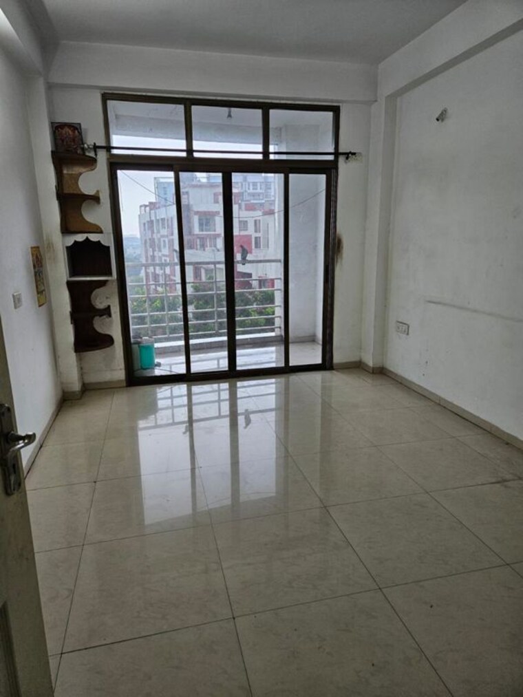 Balcony, shankar nagar 3 Bedroom 1500 Sq.Ft. Apartment In Shankar Nagar Raipur 10509393