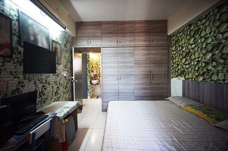 Balcony, gota 2 Bedroom 130 Sq.Yd. Apartment In Gota Ahmedabad 10509391