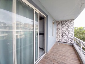 Balcony in 1 BHK Apartment at Sushant Lok 3, Sector 57 – for Rent