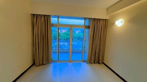 Room in 3 BHK Builder Floor at Sarswati Kunj ii – for Rent
