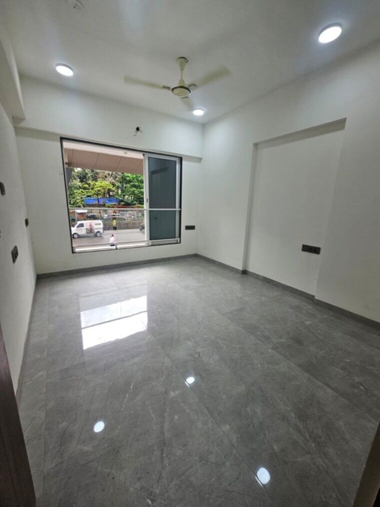 Master Bedroom, sanghvi-infenia 3 Bedroom 1000 Sq.Ft. Apartment In Santacruz East Mumbai 10509423