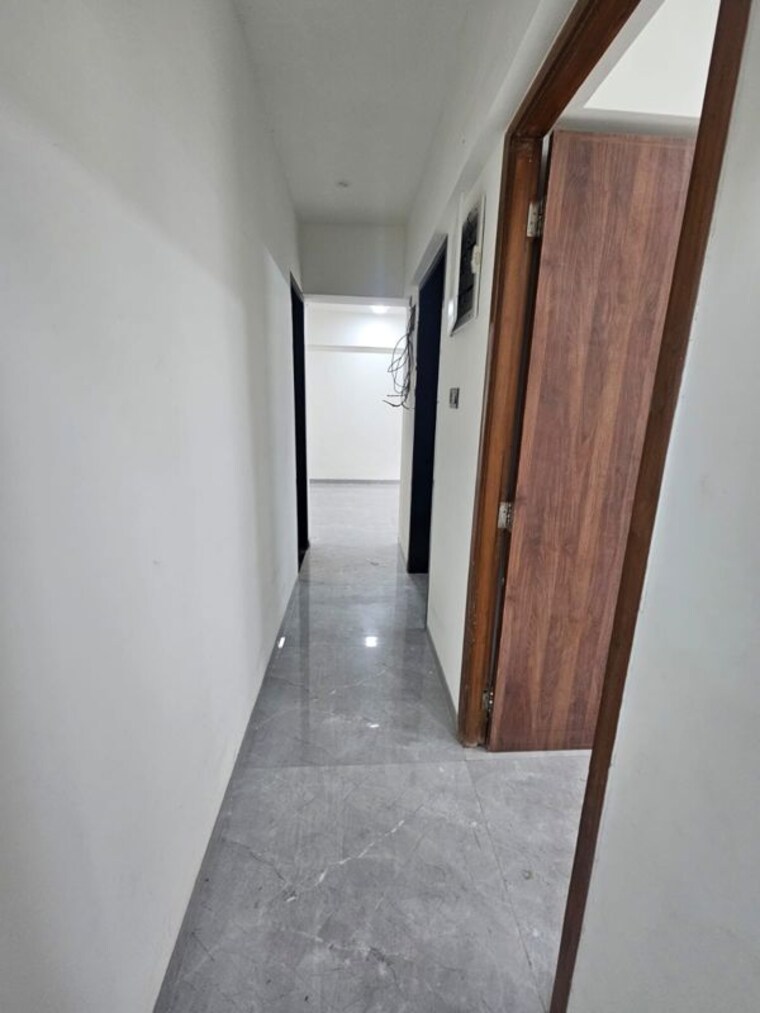 Common Area, sanghvi-infenia 3 Bedroom 1000 Sq.Ft. Apartment In Santacruz East Mumbai 10509423