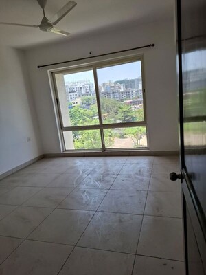 Room in 2 BHK Apartment at Parmar Garden, Wanwadi – for Rent