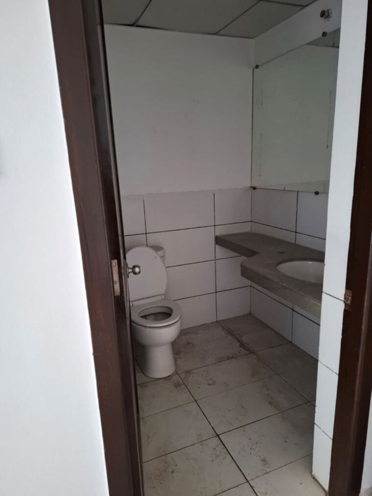 Bathroom, parmar-garden 2 Bedroom 1050 Sq.Ft. Apartment In Wanwadi Pune 10509441