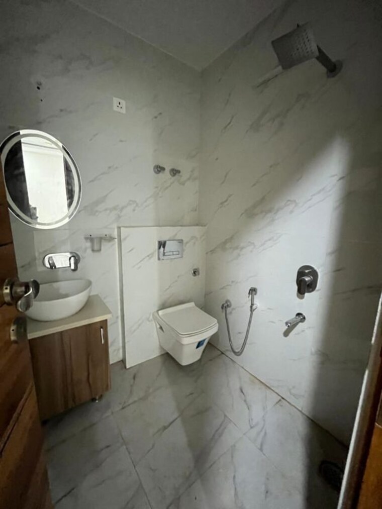 Bathroom, dwarka 3 Bedroom 1780 Sq.Ft. Apartment In Dwarka Delhi 10509483