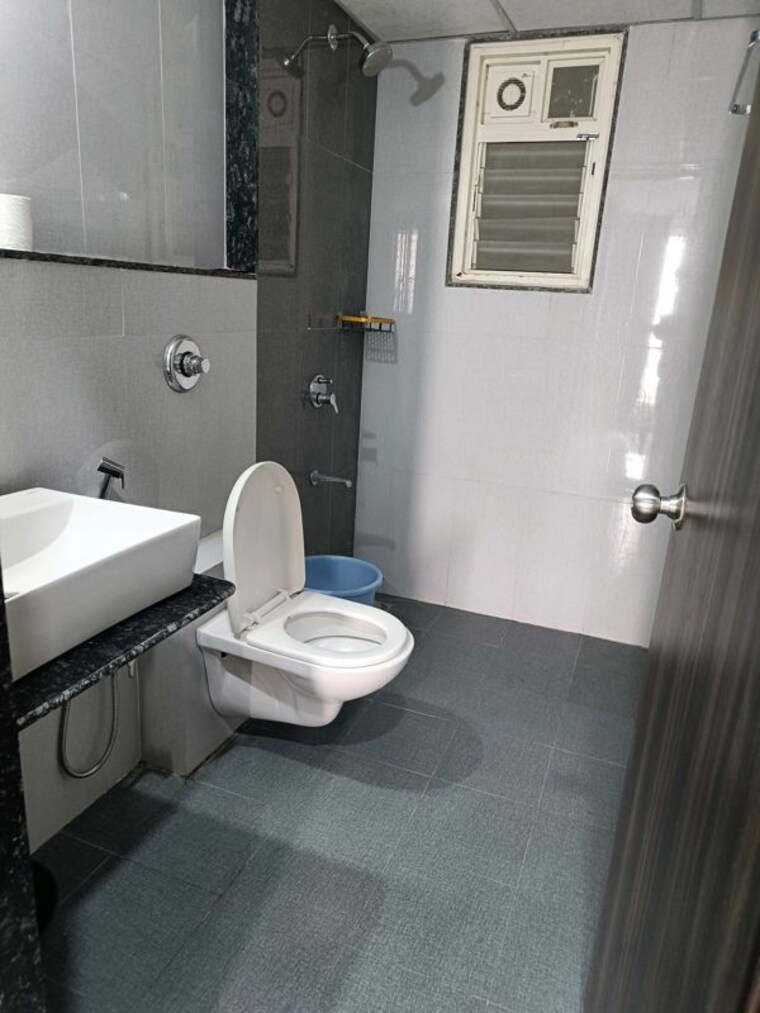 Bathroom, goel-ganga-altus 2 Bedroom 1085 Sq.Ft. Apartment In Kharadi Pune 10509525