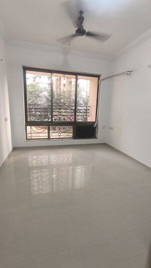 Bedroom in 2.5 BHK Apartment at Raheja Acropolis, Deonar – for Rent
