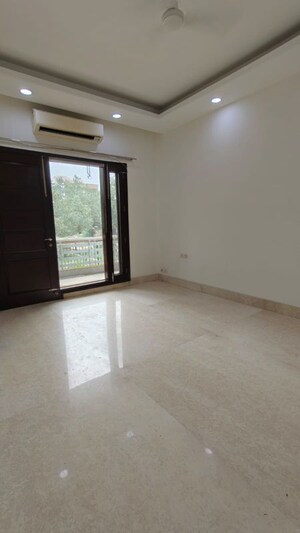 2 BHK Builder Floor For Rent in Indira Colony