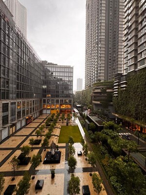  Office Space – Exterior View View at Worli - for Rent