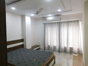 Bedroom in 4 BHK Builder Floor at Aditya Mansion Jubilee Hills, Jubilee Hills – for Rent