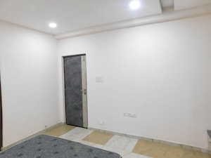 Room in 4 BHK Builder Floor at Aditya Mansion Jubilee Hills, Jubilee Hills – for Rent
