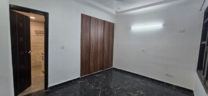 Room in 3 BHK Apartment at Dwarka – for Sale