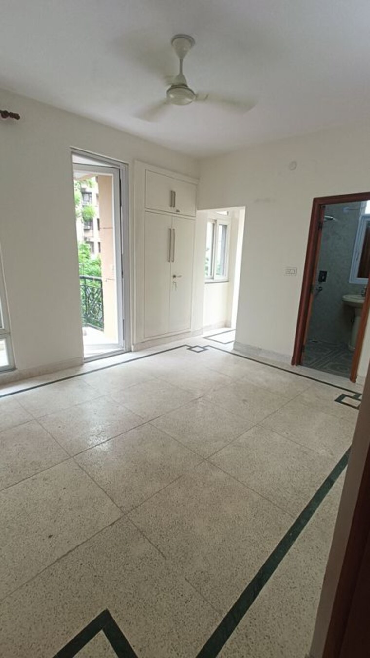 Room, dwarka 3 Bedroom 1900 Sq.Ft. Apartment In Dwarka Delhi 10509554