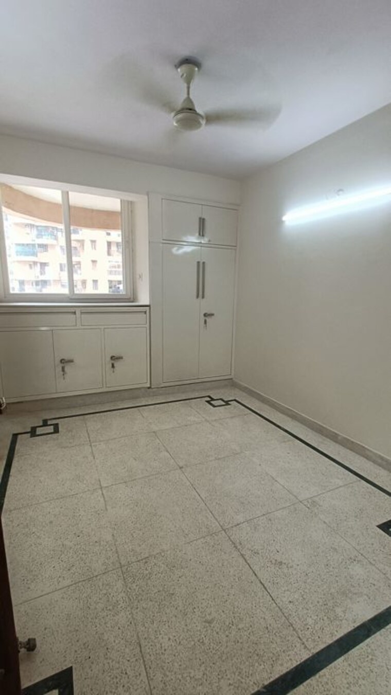 Room, dwarka 3 Bedroom 1900 Sq.Ft. Apartment In Dwarka Delhi 10509554