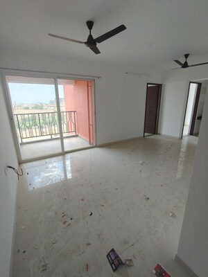 Room in 2 BHK Apartment at Elated Khush Vista, Nibm Road – for Rent