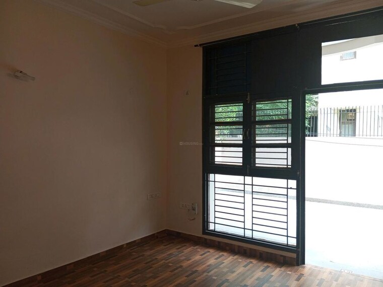 Room, unitech-south-city-ii 2 Bedroom 180 Sq.Yd. Builder Floor In Sector 50 Gurgaon 10450266