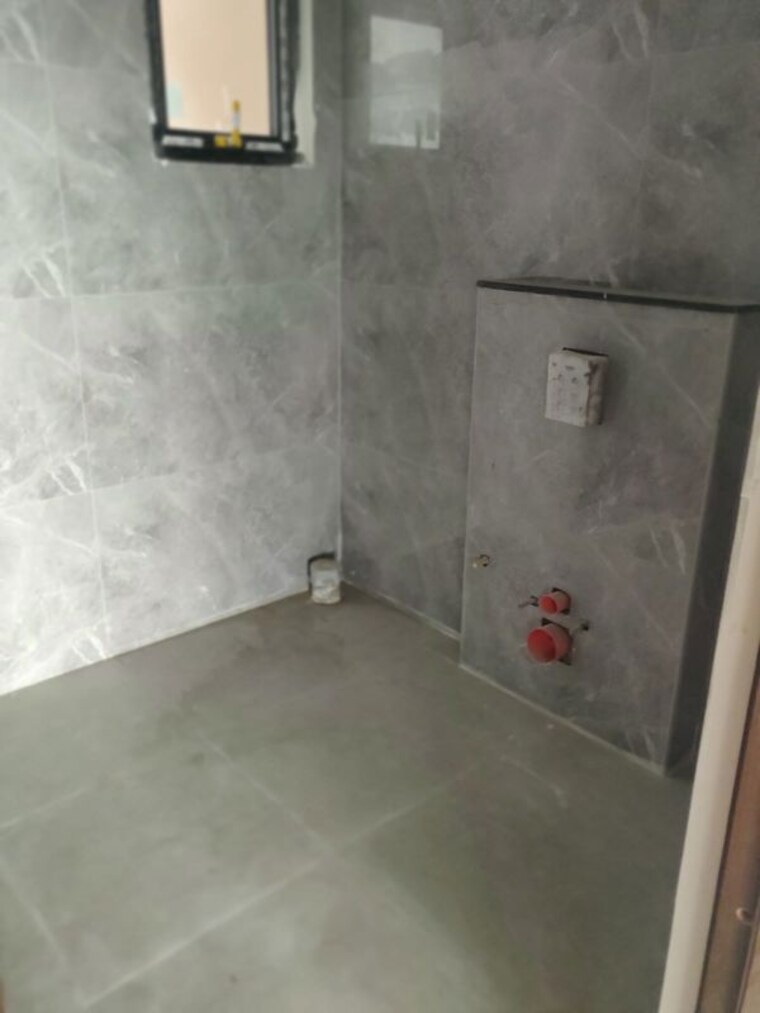 Bathroom, aditya-mansion-jubilee-hills 3 Bedroom 6000 Sq.Ft. Builder Floor In Jubilee Hills Hyderabad 10509604