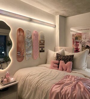 Bedroom in 4 BHK Independent House at Dayanand Vihar – for Sale