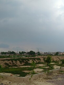 Plot For Sale in Dadri