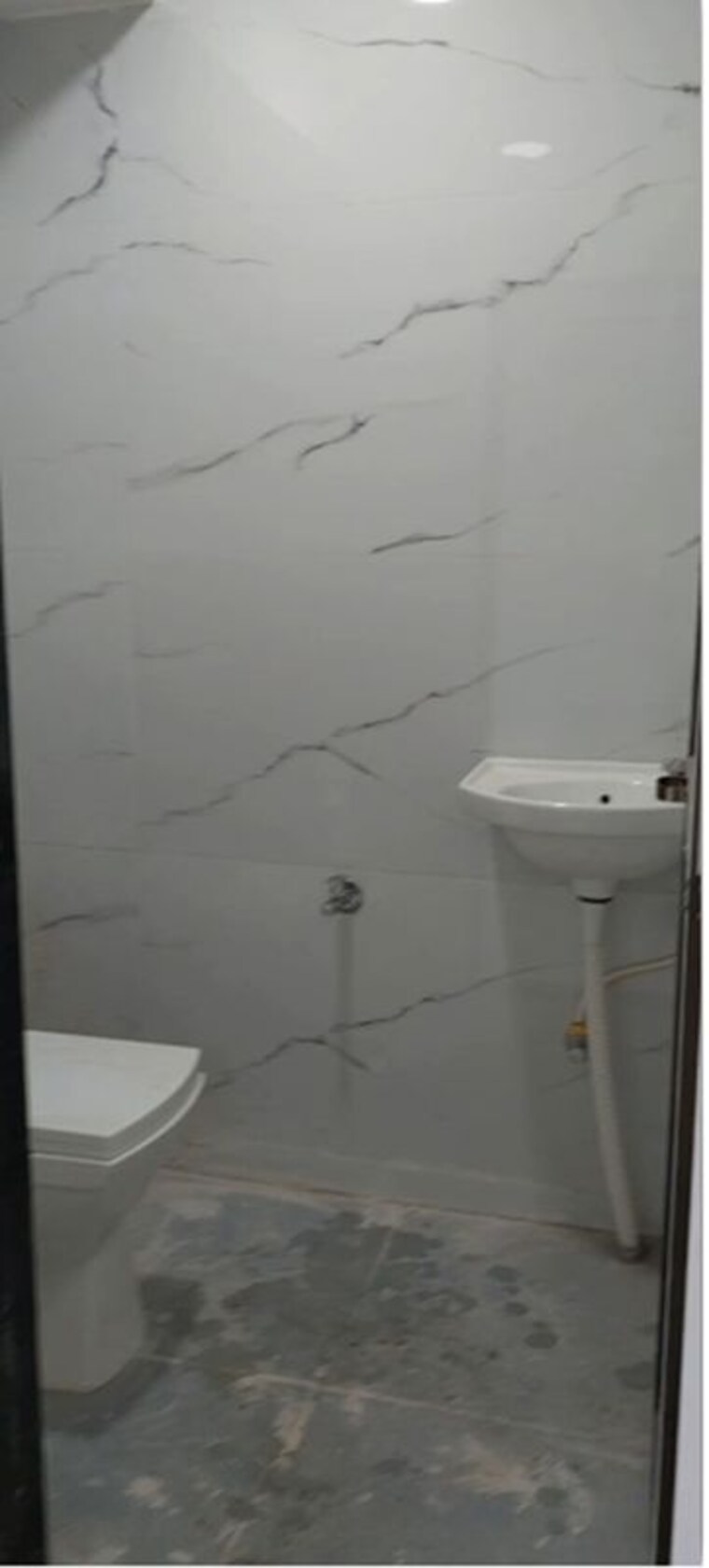 Bathroom, chembur Commercial Office Space 1275 Sq.Ft. In Chembur Mumbai 10509607