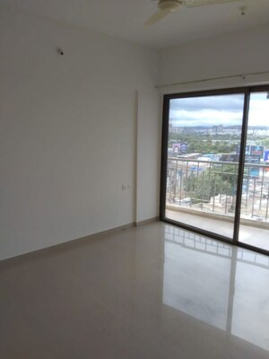 Room in 2 BHK Apartment at Lodha Bella Vita, Nibm Road – for Rent