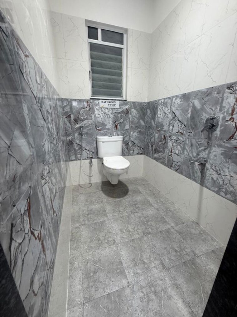 Bathroom, karma-rejoice 4 Bedroom 1486 Sq.Ft. Apartment In Undri Pune 10021259