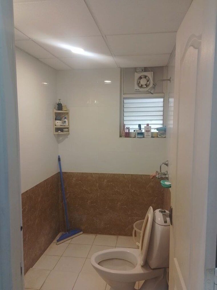 Bathroom, babukhan-solitaire 2 Bedroom 1342 Sq.Ft. Apartment In Gachibowli Hyderabad 10509673