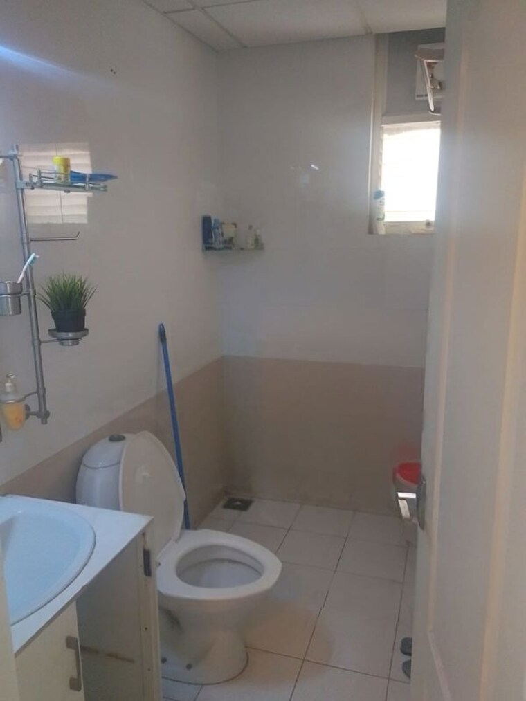 Bathroom, babukhan-solitaire 2 Bedroom 1342 Sq.Ft. Apartment In Gachibowli Hyderabad 10509673