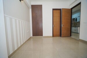Room in 2 BHK Apartment at Saya Zion, Sector 4 Greater Noida – for Sale